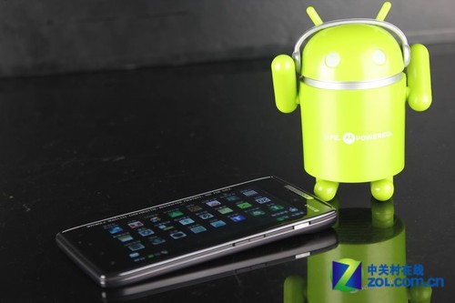 RAZR depth evaluation of dual-core 7.1mm motorcycle with sharp blade